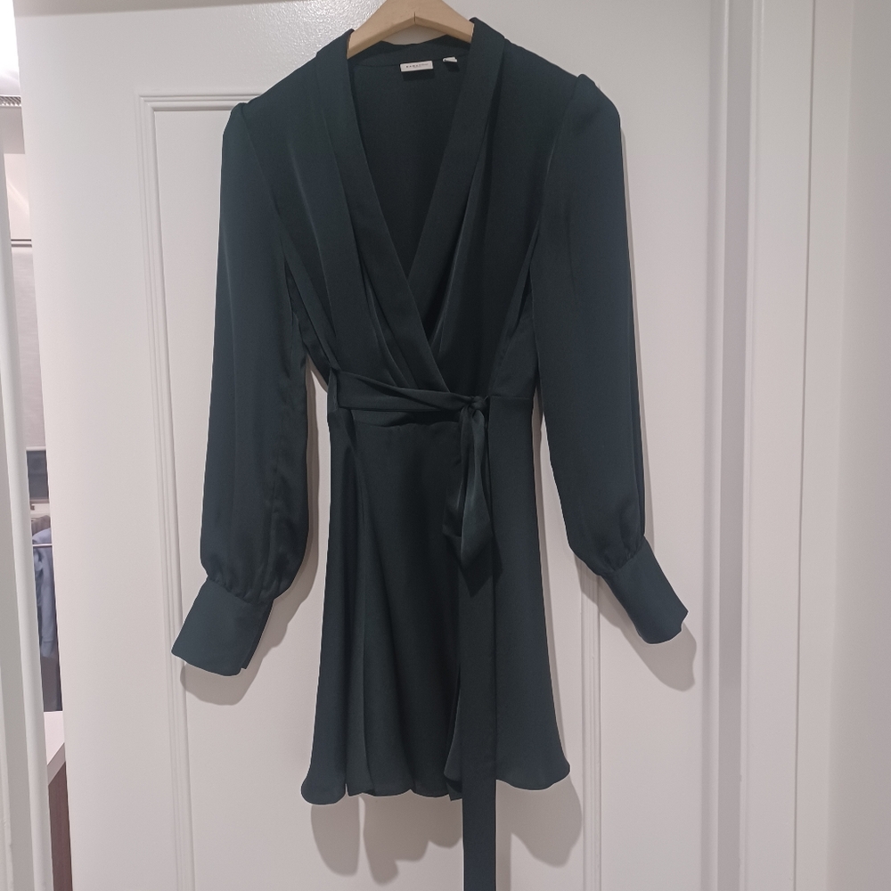 Aritzia Babaton Forest Green Wrap Dress (XS)